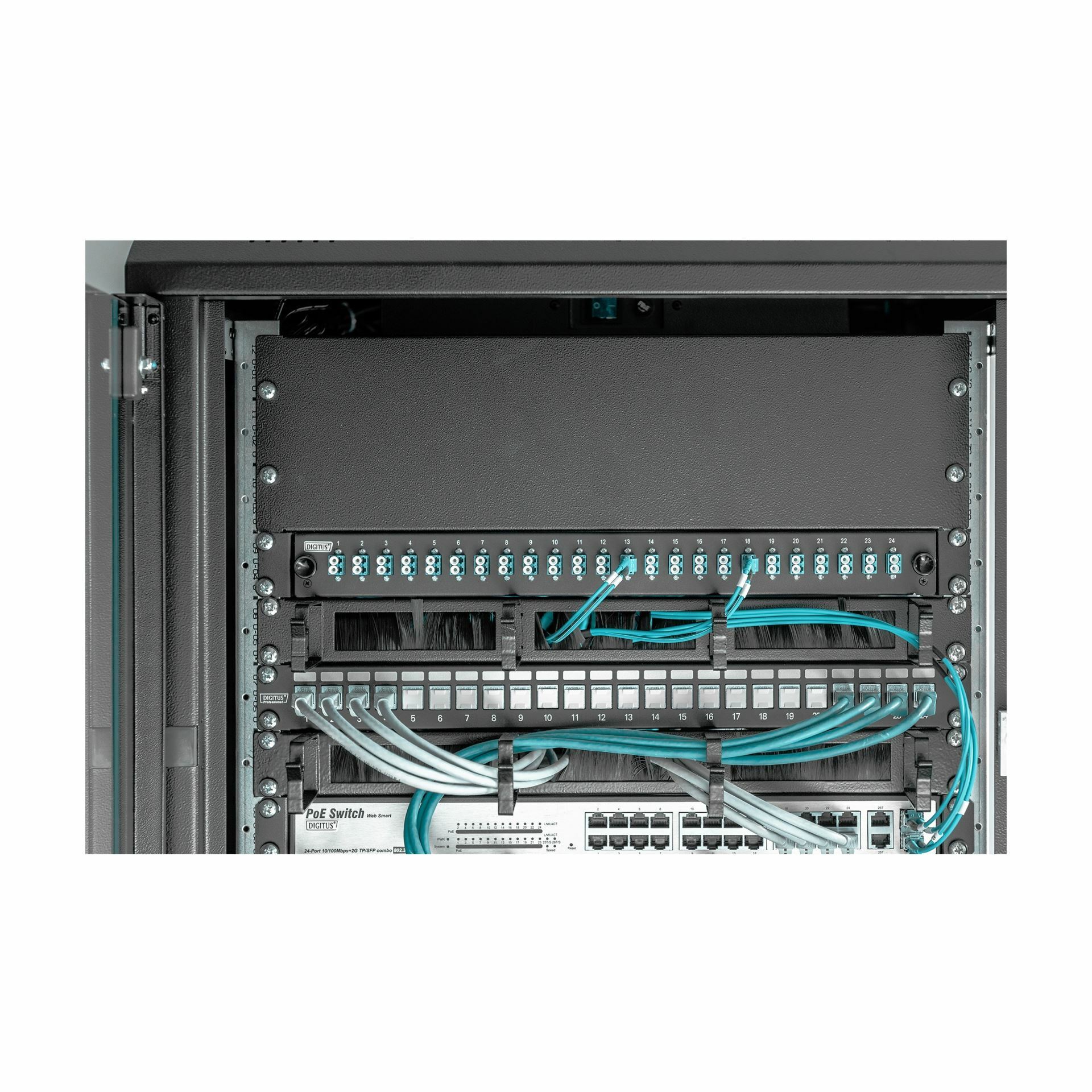 Digitus slepi panel 3U rack črn DN-19 BPN-03-SW - TechTrade