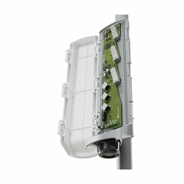 Picture of Mikrotik stikalo Giga  3xSFP+ 10G zunanji GPERx6 CSS606-1G-2Gi-3S+OUT